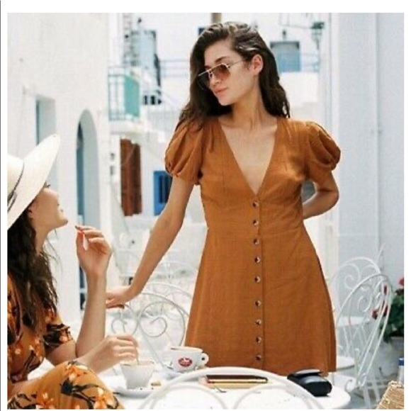 l*space Dresses & Skirts - L* pace puff sleeve Sabrina dress NWT